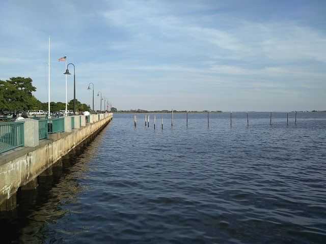 Canarsie Pier
